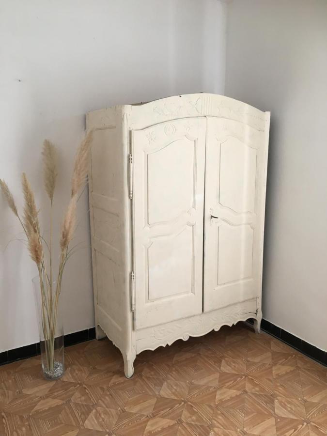 Chez Tatie Menie Bed and Breakfast Fraissé-des-Corbières Εξωτερικό φωτογραφία