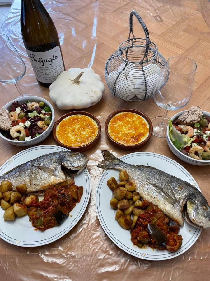 Chez Tatie Menie Bed and Breakfast Fraissé-des-Corbières Εξωτερικό φωτογραφία